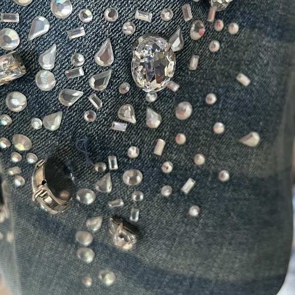 INC- NWT Flare Leg Curvy Fit Denim Jeans with Sparkly Diamond Rhinestone Size 2 - Picture 6 of 7